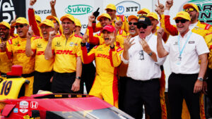 Palou stands next to team owner Chip Ganassi and team manage Barry Wanser in victory lane. Photo: Kevin Dejewski