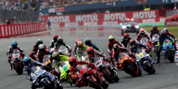 MotoGP to use 100% non-fossil fuels by 2027 season