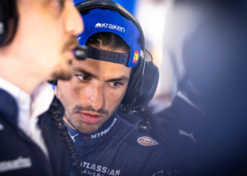 Carlos Sainz (ESP) Atlassian Williams Racing. 05.07.2025. Formula 1 World Championship, Rd 12, British Grand Prix, Silverstone, England, Qualifying Day