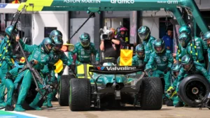 Fernando Alonso (ESP) Aston Martin F1 Team AMR25 makes a pit stop. 06.07.2025. Formula 1 World Championship, Rd 12, British Grand Prix, Silverstone, England, Race Day