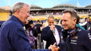 (L to R): Jeremy Clarkson (GBR) on the grid with Christian Horner (GBR) Red Bull Racing Team Principal. 02.03.2024. Formula 1 World Championship, Rd 1, Bahrain Grand Prix, Sakhir, Bahrain, Race Day