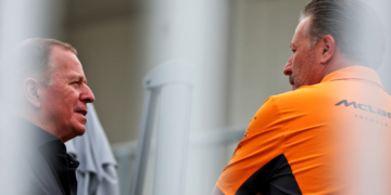 (L to R): Martin Brundle (GBR) Sky Sports F1 Commentator and Zak Brown (USA) McLaren Executive Director. 17.10.2024. Formula 1 World Championship, Rd 19, United States Grand Prix, Austin, Texas, USA, Preparation Day