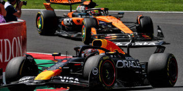 Max Verstappen fends off McLarens with a decisive slipstream move at Turn 5 to claim the Sprint Race win at Spa