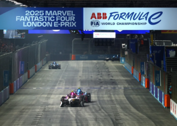 Nick Cassidy held off early advances to storm to his second victory of the weekend. Image: Formula E
