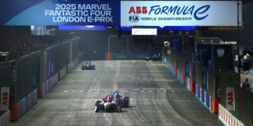 Nick Cassidy held off early advances to storm to his second victory of the weekend. Image: Formula E