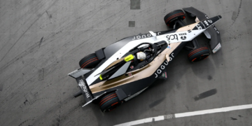 Nick Cassidy took pole for his final E-Prix with Jaguar