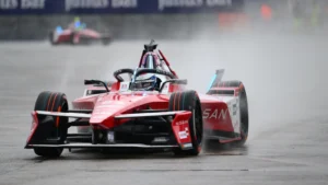 Oliver Rowland of Great Britain driving the (23) Nissan Formula E Team Nissan e-4ORCE 05 on track during qualifying, ahead of the Berlin E-Prix, Round 13 of the 2025 FIA Formula E World Championship at Tempelhof Airport Circuit on July 12, 2025 in Berlin, Germany