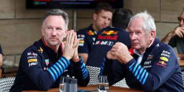 (L to R): Christian Horner (GBR) Red Bull Racing Team Principal with Dr Helmut Marko (AUT) Red Bull Motorsport Consultant. 01.12.2024. Formula 1 World Championship, Rd 23, Qatar Grand Prix, Doha, Qatar, Race Day