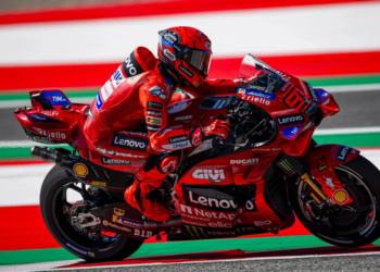 Marc Marquez strikes back to take Austrian MotoGP Sprint victory