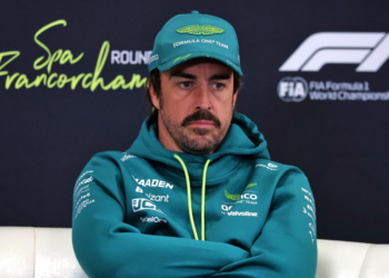 Fernando Alonso has revealed why the opinions of newer F1 fans do not concern him