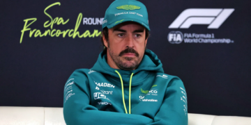 Fernando Alonso has revealed why the opinions of newer F1 fans do not concern him
