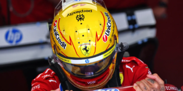 Lewis Hamilton branded himself "useless" after his Hungarian qualifying woe