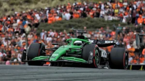 Light rain threatened but the Dutch GP stayed largely dry