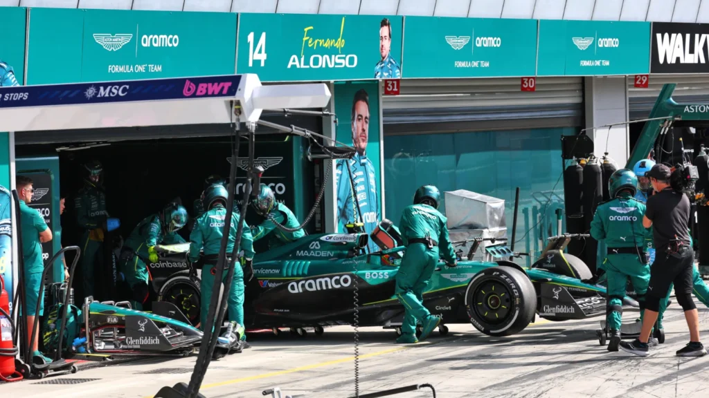 Fernando Alonso's chances of points in the Italian GP were curbed by a rear suspension failure