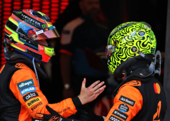 McLaren has been warned about how it handles an intra-team title battle