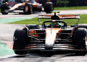 McLaren has explained the call to swap drivers late in the Italian GP