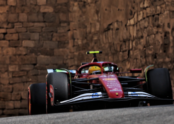 Lewis Hamilton topped FP2 in Baku
