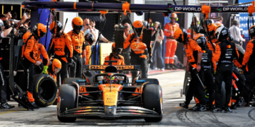 McLaren extended both drivers' stints in the Italian GP