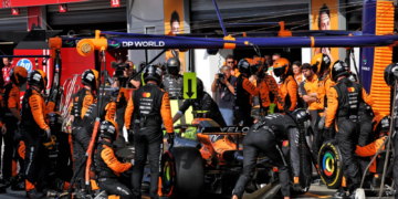Lando Norris' sluggish pitstop led to the controversial McLaren call for Oscar Piastri to let through at Monza
