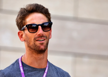 Romain Grosjean is to step into an F1 car again