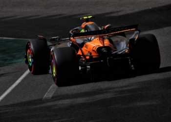 Lando Norris heads final Azerbaijan GP practice