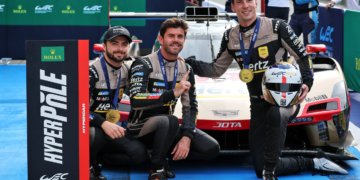 (L to R): Will Stevens (GBR), Norman Nato (FRA) and Alex Lynn (GBR) #12 Cadillac Hertz Team Jota, Cadillac V-Series.R celebrate Hypercar Hyperpole pole position in qualifying parc ferme. 27.09.2025. FIA World Endurance Championship, Round 7, Six Hours of Fuji.