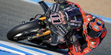 Nicolo Bulega shares his first impressions of the new Ducati Panigale V4 R after Jerez WorldSBK test
