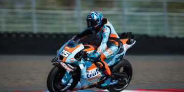 Raul Fernandez earns maiden MotoGP victory in dominant Phillip Island display