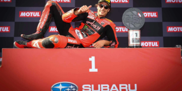 How a ‘little step’ from Nicolo Bulega ruined Toprak Razgatlioglu’s Estoril WorldSBK treble charge