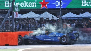 Carlos Sainz triggered a late VSC in Mexico