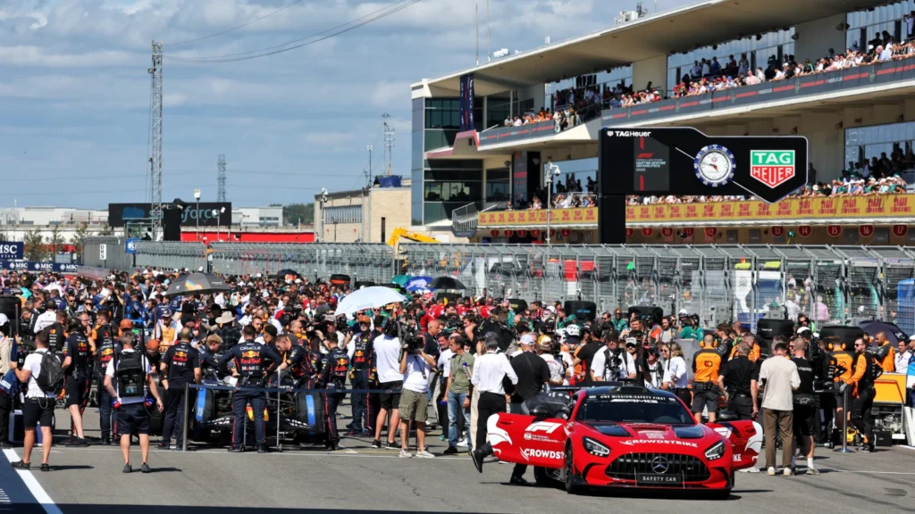 The incident took place on the grid after the formation lap of the US GP began