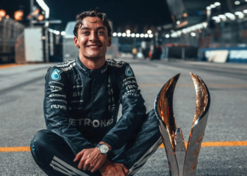 George Russell recreated Lewis Hamilton's iconic Singapore photo