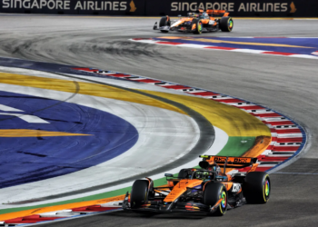 Lando Norris was allowed to retain third over Oscar Piastri in Singapore