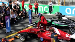 Maya Weug took pole position in Signapore F1 Academy qualifying