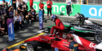 Maya Weug took pole position in Signapore F1 Academy qualifying