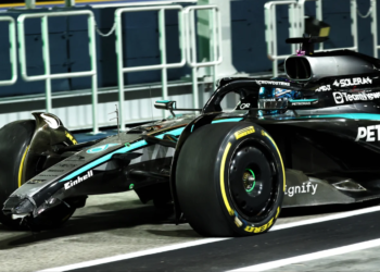 Mercedes' Singapore GP weekend got off to a bad start with George Russell's prang in FP2