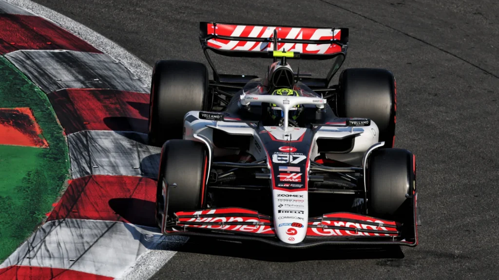 Oliver Bearman starred to reach Q3 in Mexico