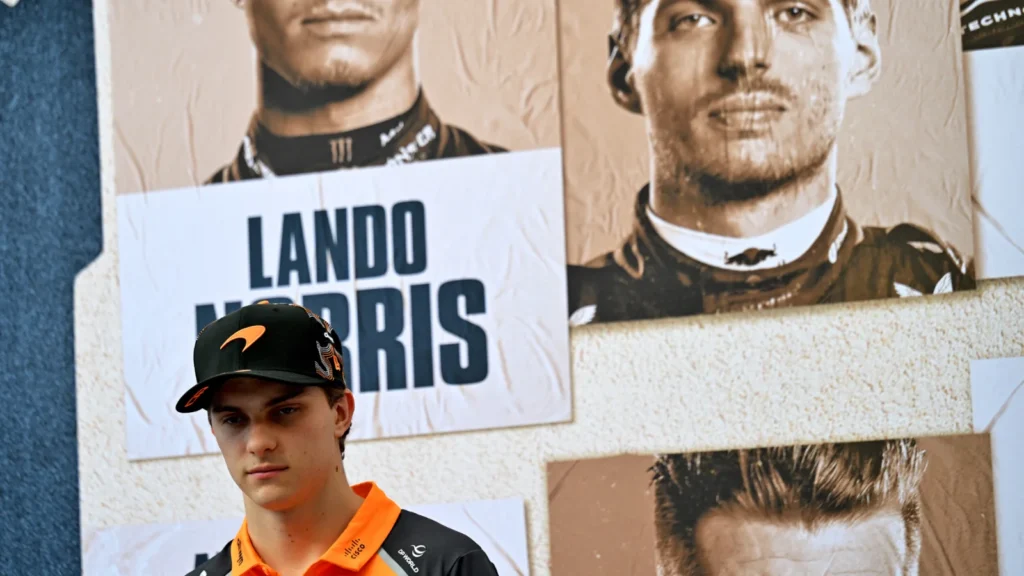 Oscar Piastri has revealed that McLaren backtracked on its original stance of what happened in the Singapore GP