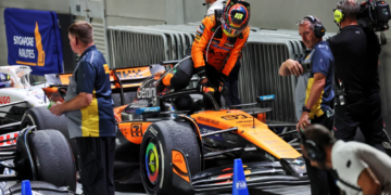 Oscar Piastri cut an irritated figure after his brush with McLaren team-mate Lando Norris in Singapore