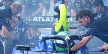 Alex Albon's practice for the F1 Singapore GP was severely compromised after a brake fire in FP1