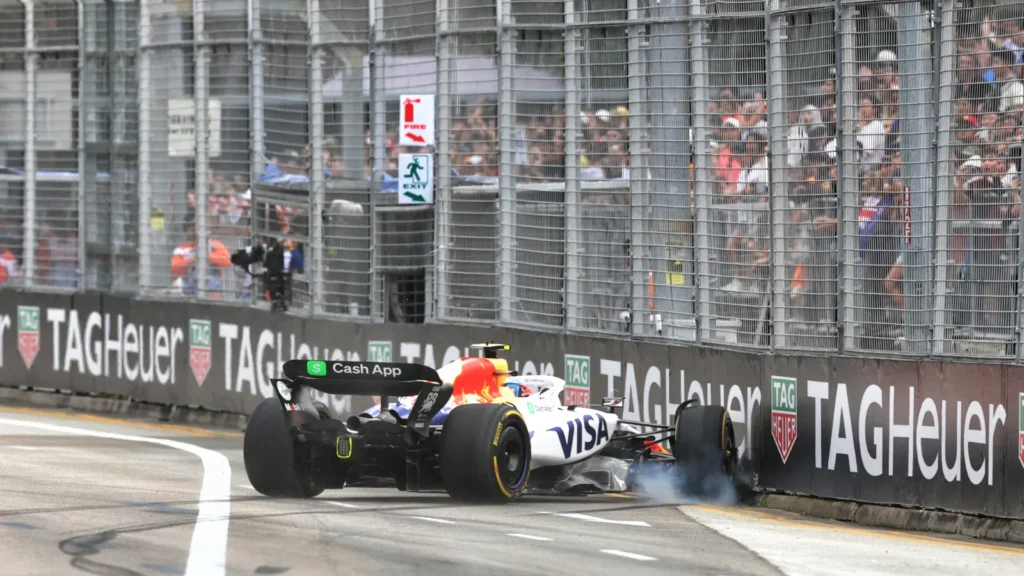 Liam Lawson found the barrier again in FP3 for the F1 Singapore GP, damaging his qualifying hopes 