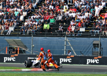 Liam Lawson encountered marshals on track in Mexico