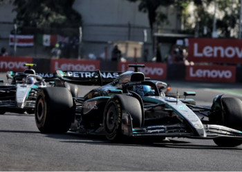 Mercedes admitted it waited too long to swap cars in Mexico