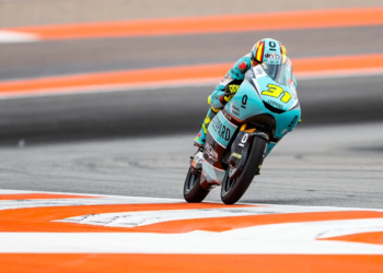 Adrian Fernandez takes first ever Moto3 victory in Valencia