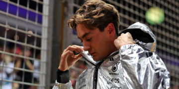 George Russell has extended his stay with Mercedes into 2026