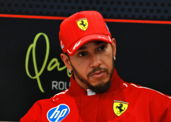Lewis Hamilton has clarified his downbeat comments post-race in Las Vegas