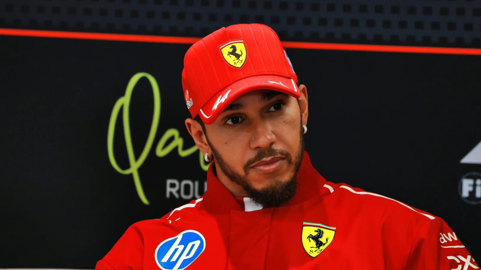 Lewis Hamilton has clarified his downbeat comments post-race in Las Vegas