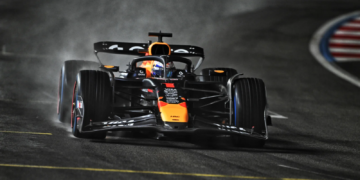 Max Verstappen has claimed the conditions were too extreme in qualifying in Las Vegas