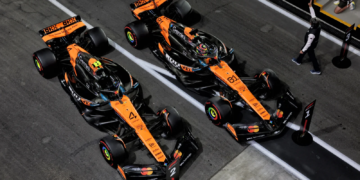 There is barely a cigaratte paper between both McLaren drivers at the Qatar GP