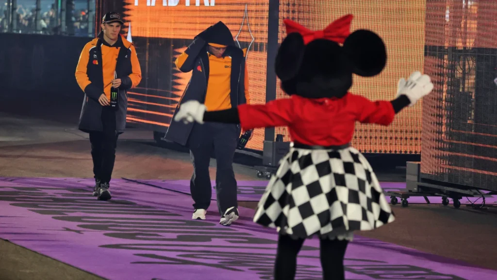 Oscar Piastri has rejected any notion of helping Lando Norris win the F1 title with just two races left to run